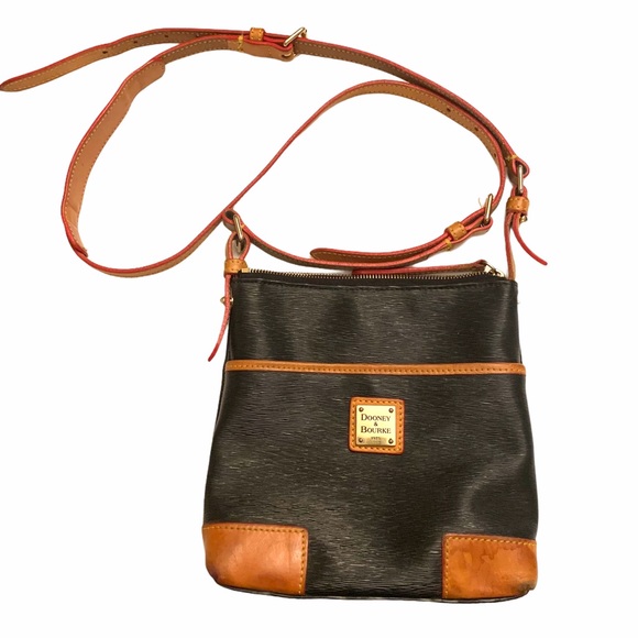 Dooney & Bourke Handbags - Dooney & Bourke Crossbody Leather Purse Black